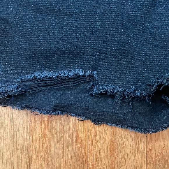 Levi’s 501 Black Women’s Shorts Cut Offs Raw Hem ButtonFly Size Tag 31 - Picture 11 of 13